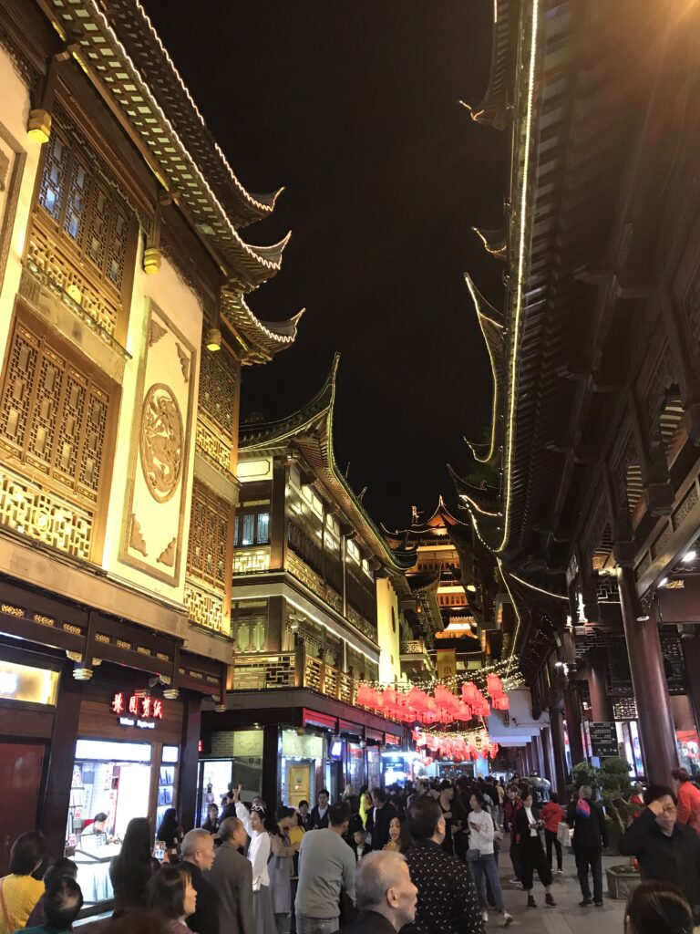 上海城隍廟近くのマーケット