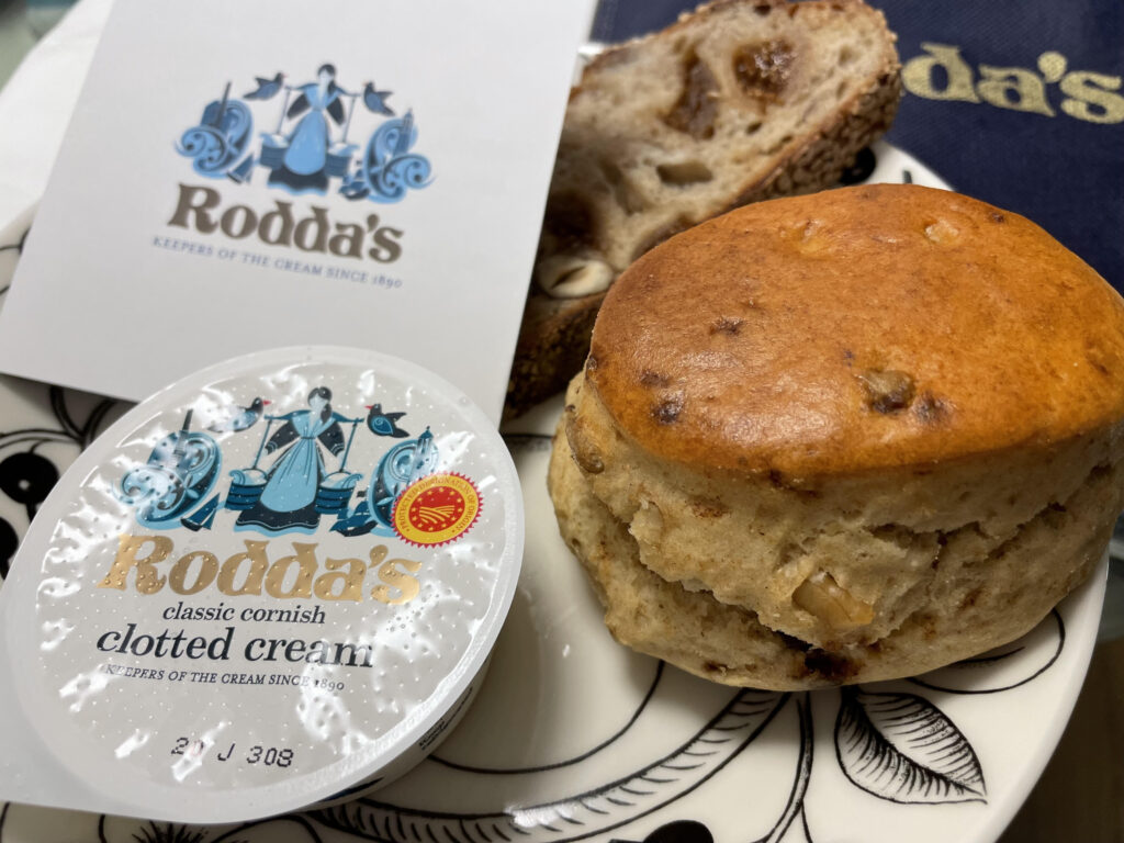 感動のクロテッドクリーム～英国ロダス（Rodda'ｓ） | ラ・グルメ