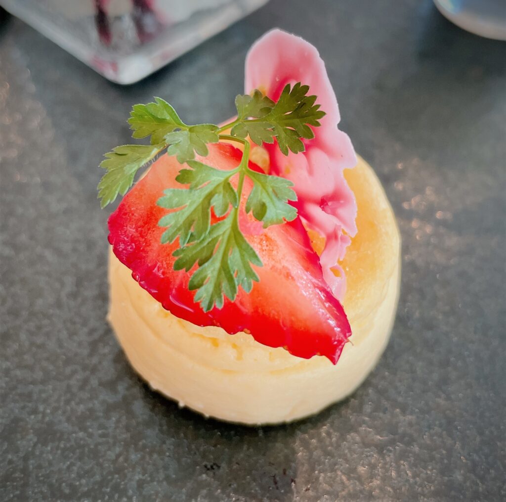 デザート　ギフト・フロム・ザ・トカチ　レアチーズケーキ